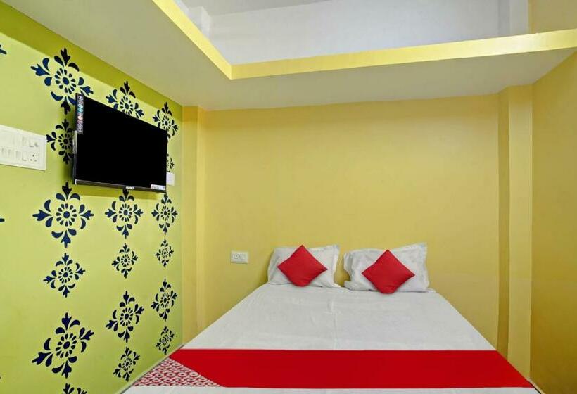 Номер Стандарт, Super Oyo Flagship M Adarsh Guest House