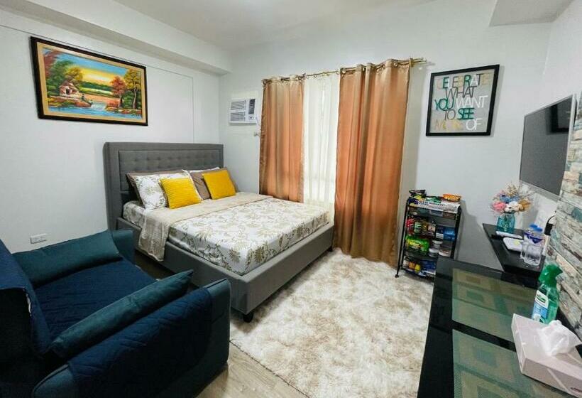 استودیوی استاندارد, Gravins616 Condo Bcd