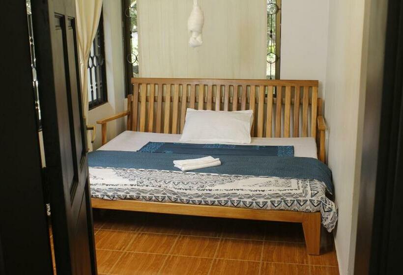 חדר סטנדרט יחיד, Walk With Us Africa