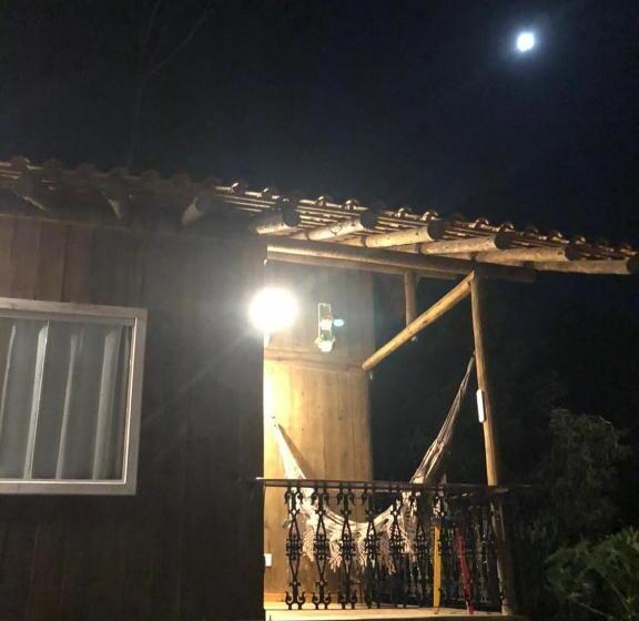 샬레, Pousada Sítio Das Pedras