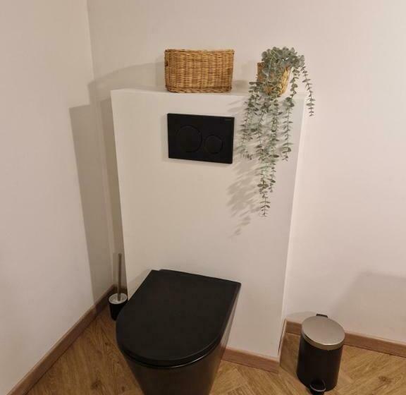 Номер Стандарт, Habitat