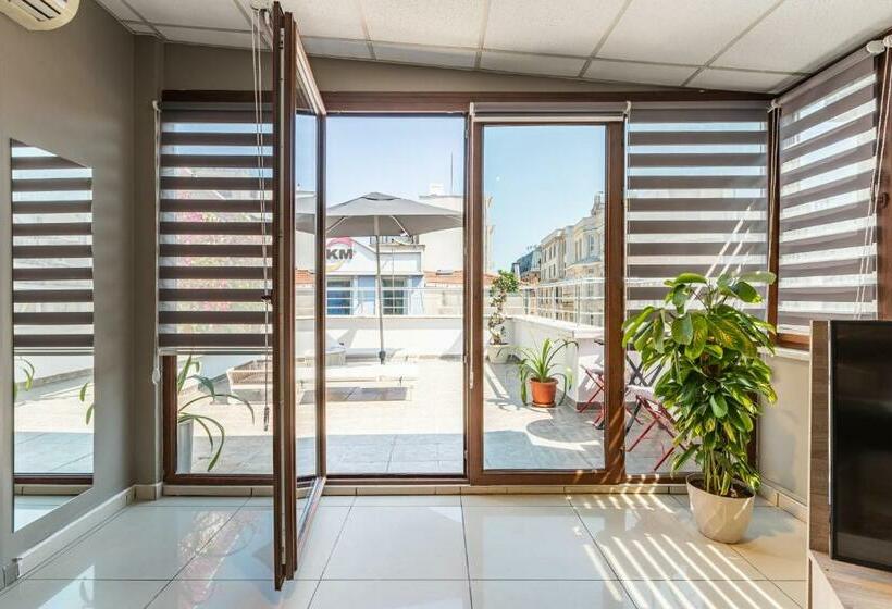 Люкс с Террасой, Bdino Boutique