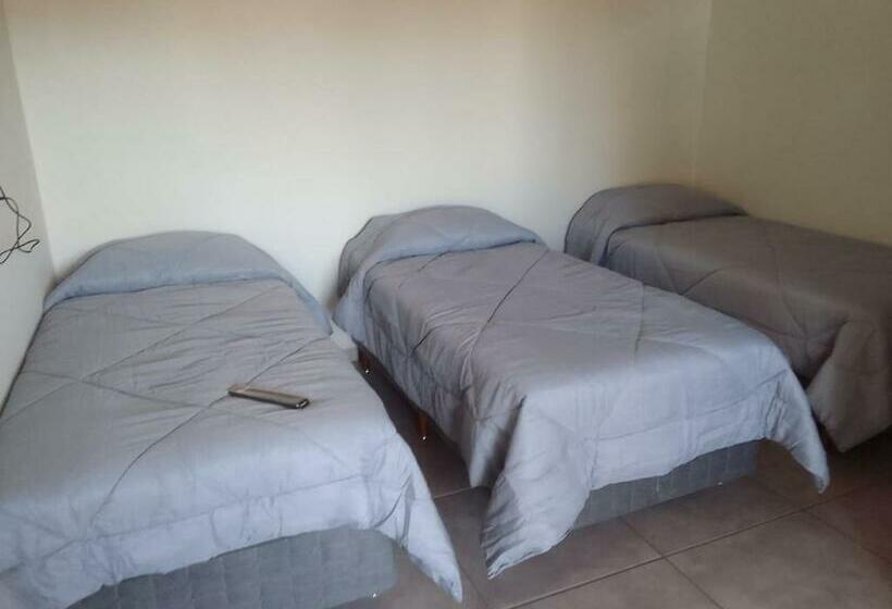 标准三人间, Canoas