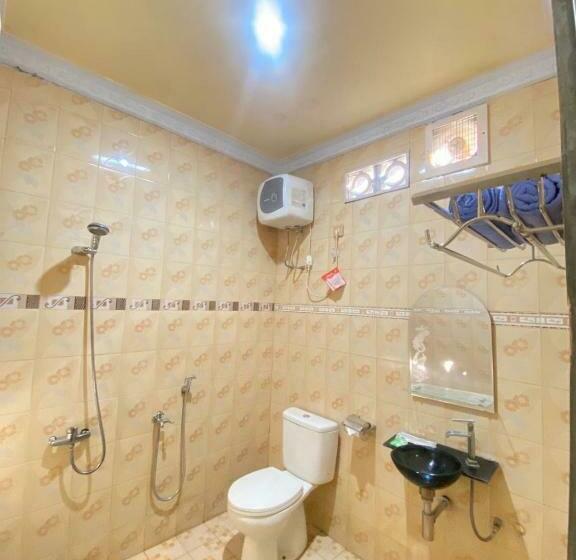 标准间, Elisabeth