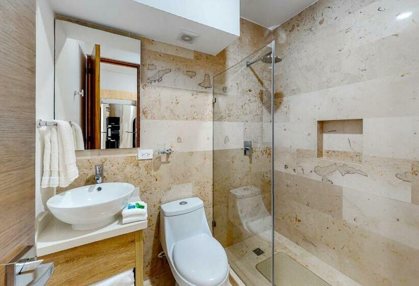 スタンダードスタジオ, Perfect Place 311