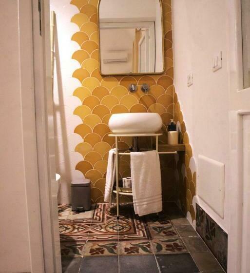 اتاق عادی, Ajamola 800