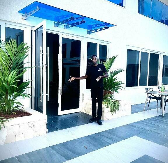 اتاق استاندارد با تخت بزرگ, Morgans Cliff Villa