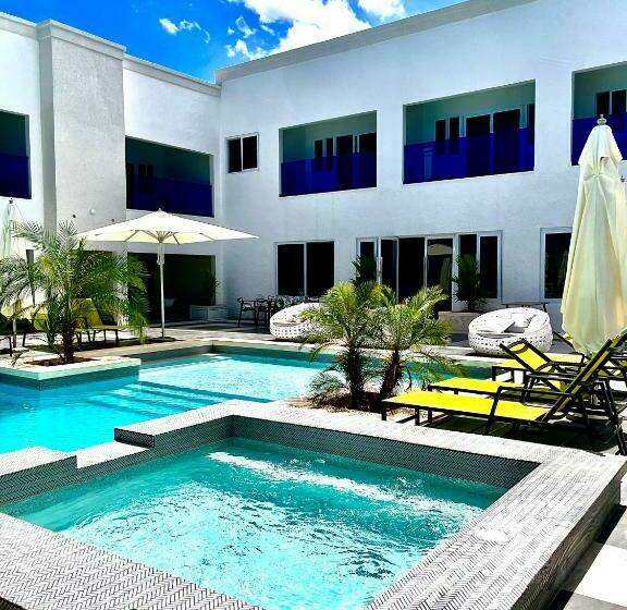 חדר סטנדרט נוף לבריכה, Morgans Cliff Villa