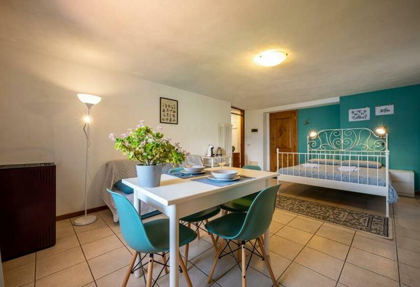 Standard studio with lake view, Agribenessere Brenzio