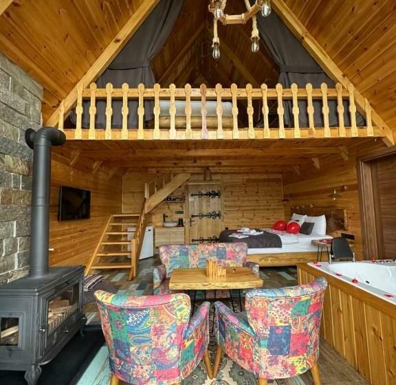 غرفة قياسية مزوَّدة بتراس, Dağlara Bungalov