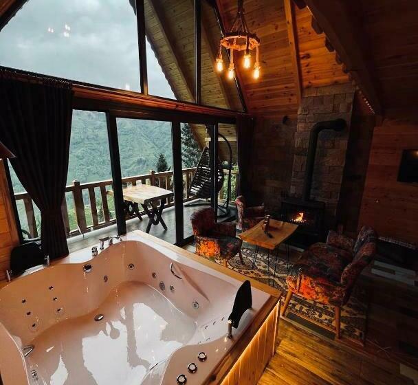 غرفة قياسية مزوَّدة بتراس, Dağlara Bungalov