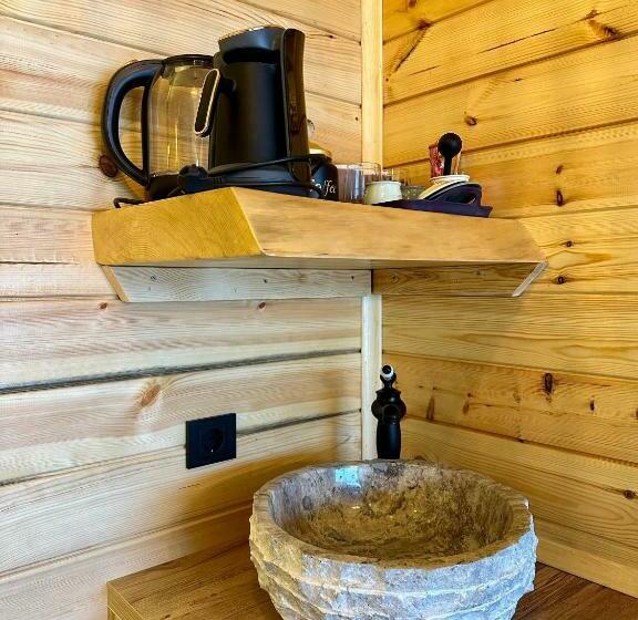 غرفة قياسية مزوَّدة بشُرفة, Dağlara Bungalov