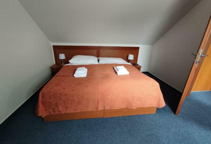 3 Bedroom Suite, Villa Cassandra