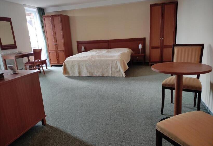 سوئیت 2 خوابه, Villa Cassandra