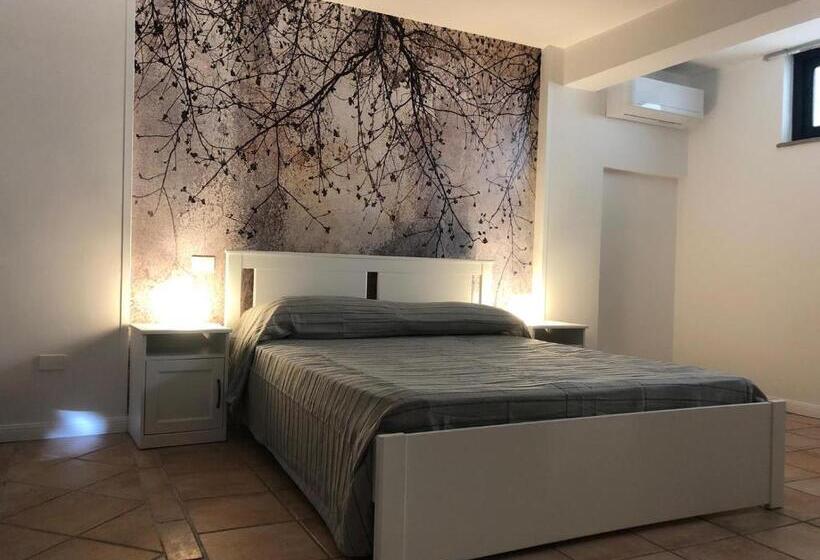 Четырехместный Номер Классик, Mira