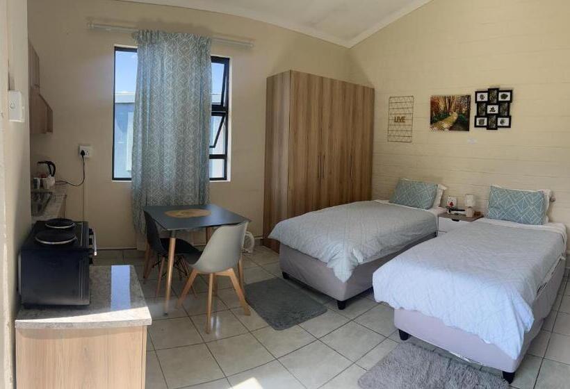 شقة غرفة واحدة مطلة على الحديقة, Phindulo Bed And Breakfast   No Loadshedding, Smart Tvs & Unlimited Free Fibre Wifi