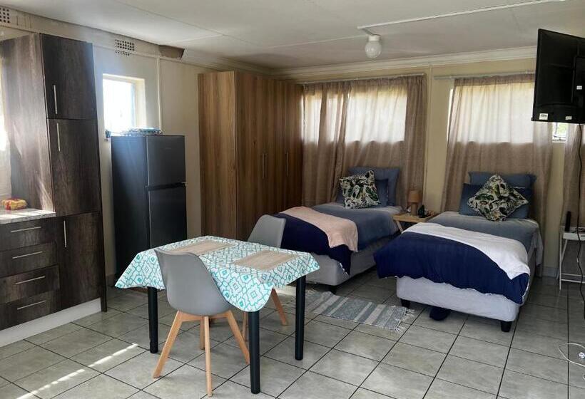 إستوديو ديلوكس, Phindulo Bed And Breakfast   No Loadshedding, Smart Tvs & Unlimited Free Fibre Wifi