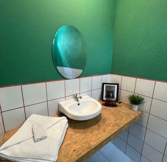 اتاق استاندارد, Stayh Recolecta