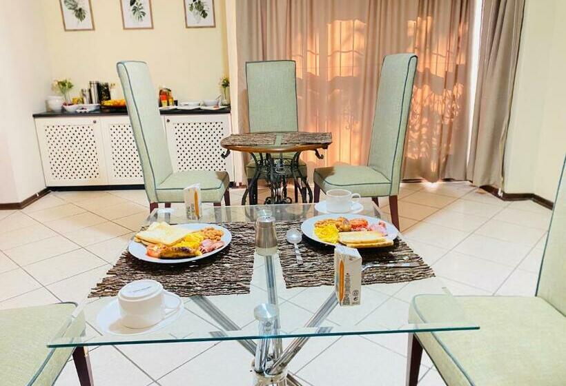 バルコニー付きスタンダードルーム, Sunny Stay Guesthouse Rooms And Breakfast Option