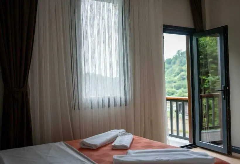 ガーデンビュースタンダードルーム, Mayavera Otel
