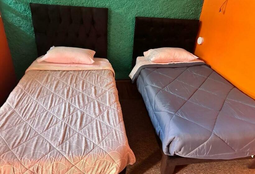 スタンダードルーム, Residencial Colonial