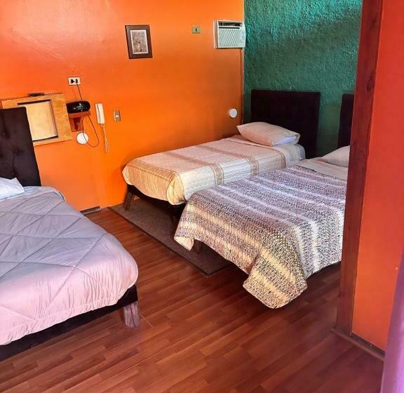 スタンダードトリプルルーム, Residencial Colonial