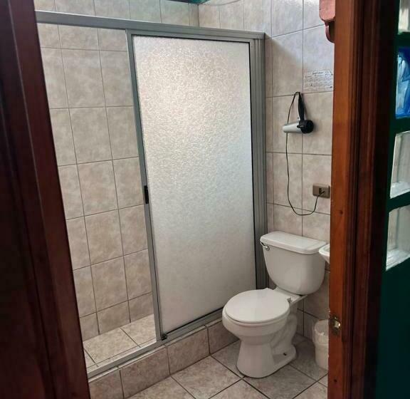 スタンダードシングルルーム, Residencial Colonial