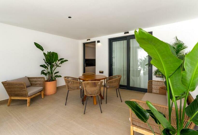 ２ベッドルームアパートメント, Apartamentos Hamus