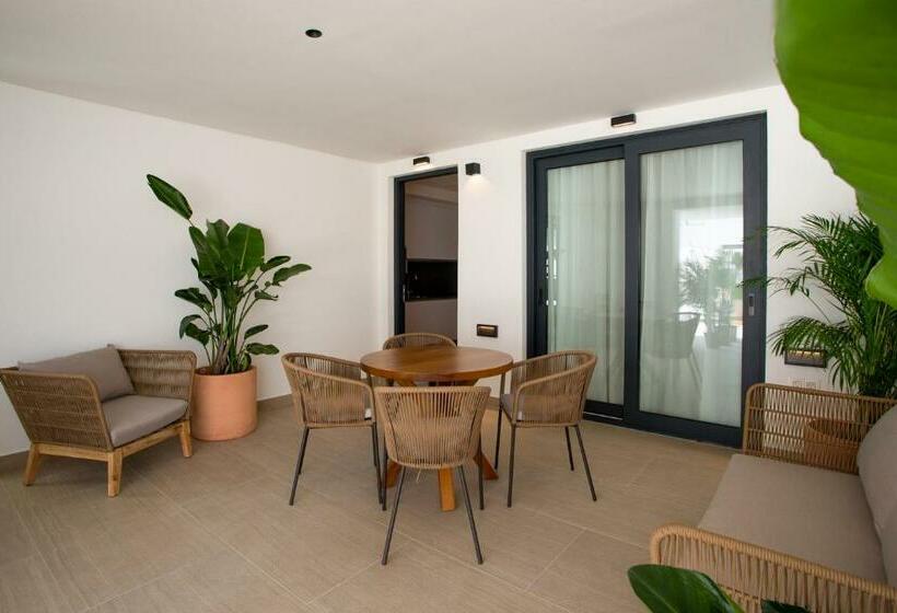 ２ベッドルームアパートメント, Apartamentos Hamus