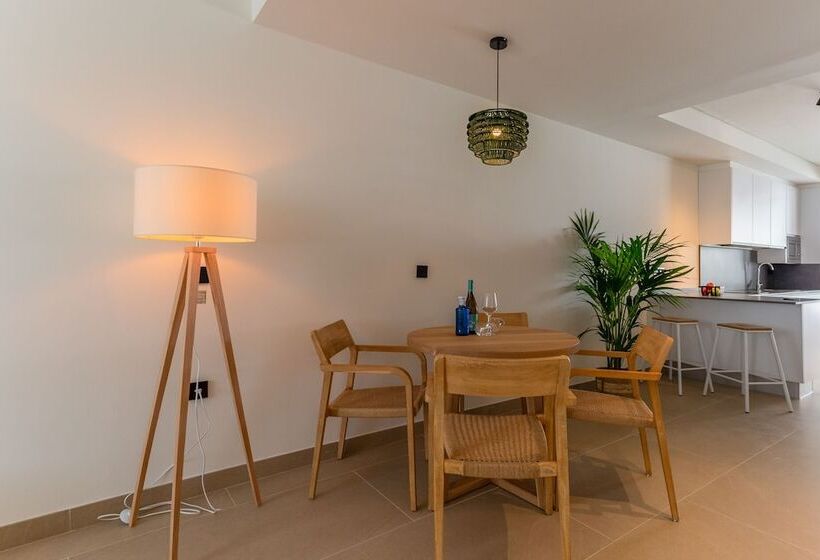 １ベッドルームアパートメント, Apartamentos Hamus