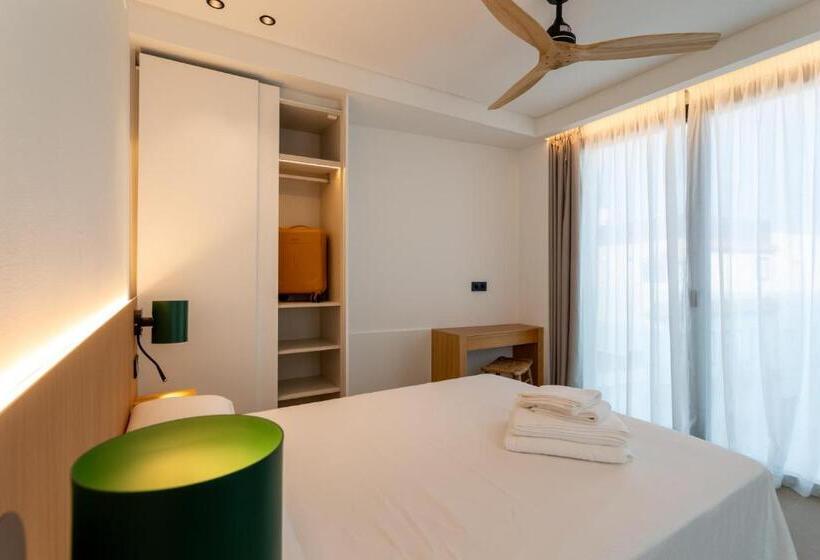 スーペリアースイート, Apartamentos Hamus