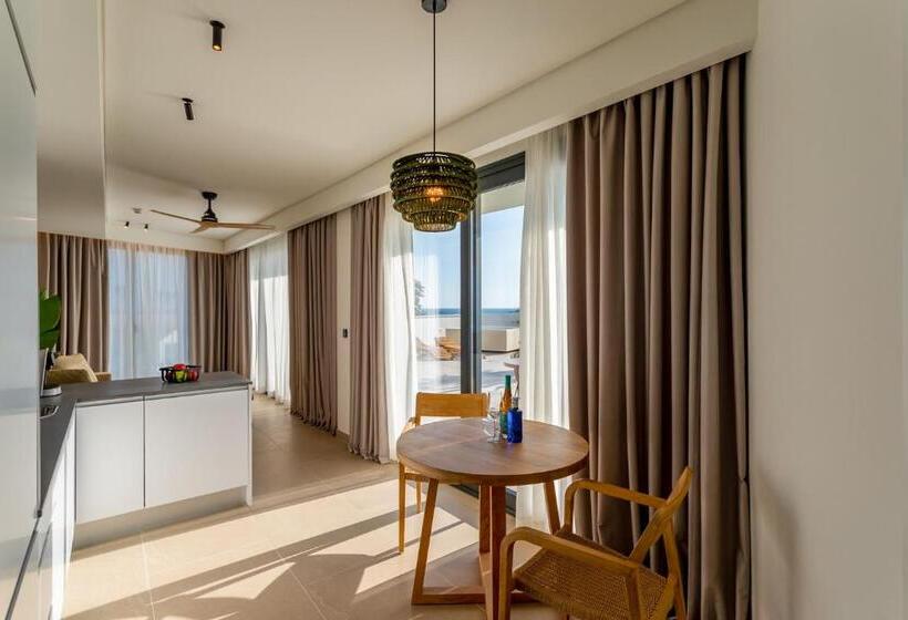 デラックススイート, Apartamentos Hamus