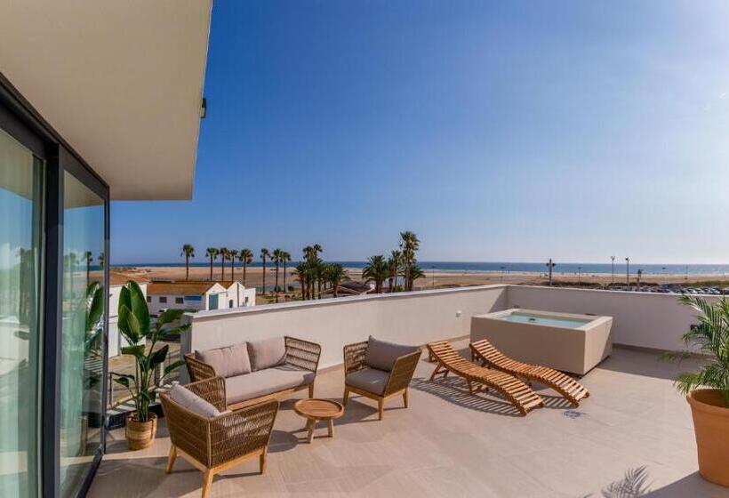 デラックススイート, Apartamentos Hamus