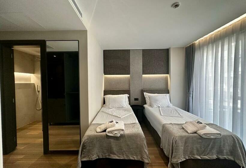 חדר משפחתי, Frojd Kune Resort & Beach