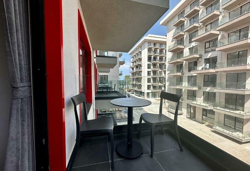 חדר משפחתי, Frojd Kune Resort & Beach