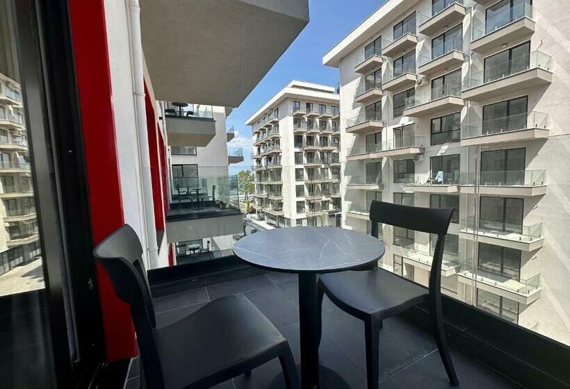 חדר משפחתי, Frojd Kune Resort & Beach