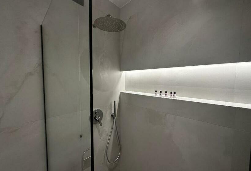 חדר משפחתי, Frojd Kune Resort & Beach