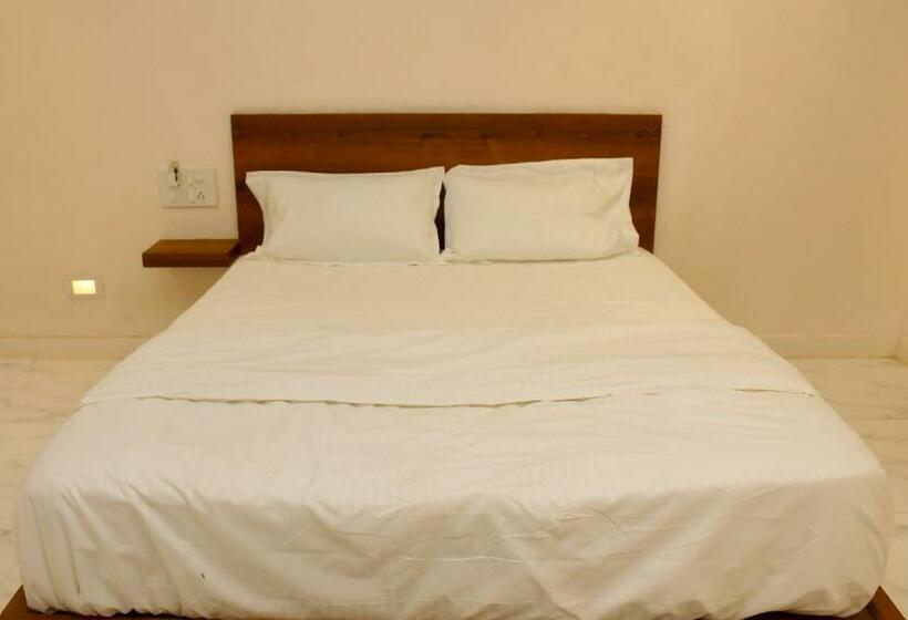 Quarto standard, Disha Inn Lodge