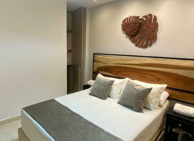 Standardrum, Maidy Luxury