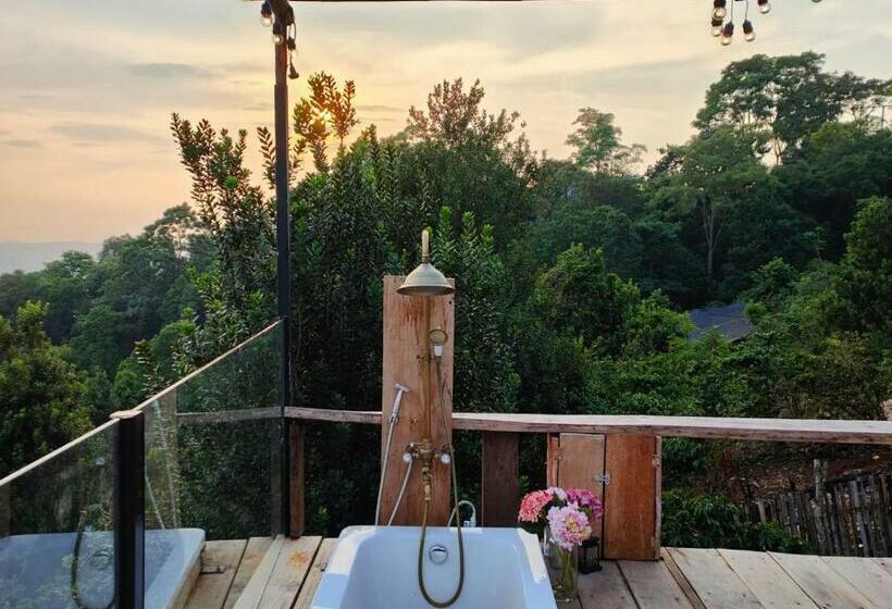 חדר סטנדרט נוף להרים, U Garden