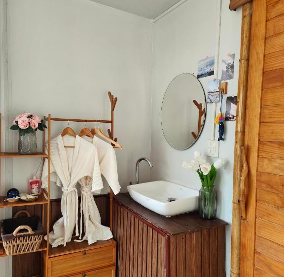 חדר סטנדרט נוף להרים, U Garden