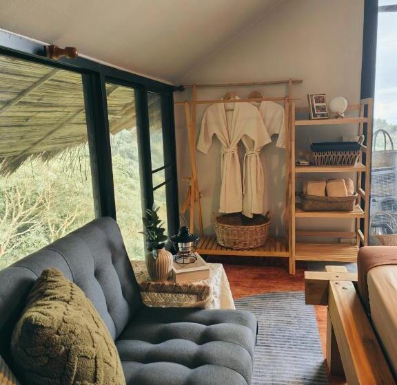 חדר סטנדרט לארבעה, U Garden