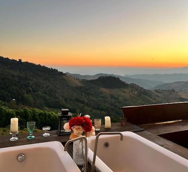 חדר סטנדרט לארבעה, U Garden