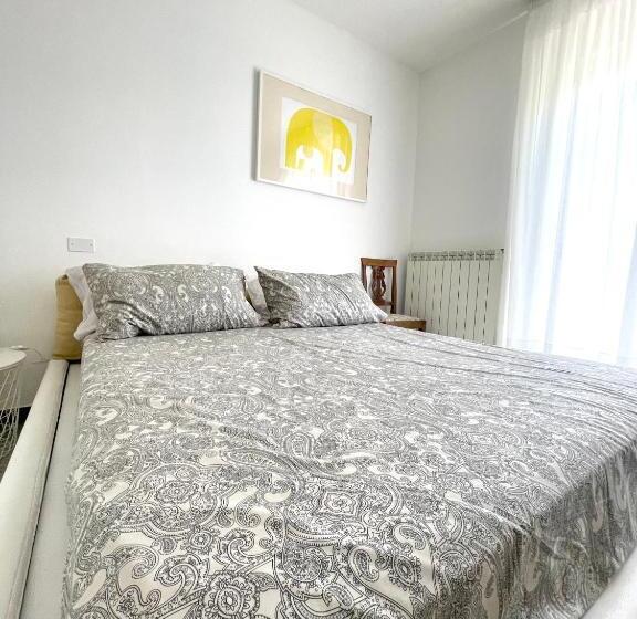 Апартаменты 1 Спальня Вид на Бассейн, Villa Valentina