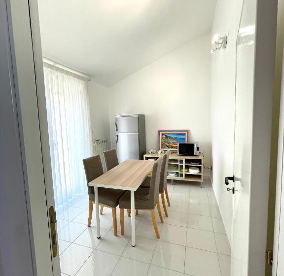 דירה בת חדר שינה 1 עם נוף, Villa Valentina