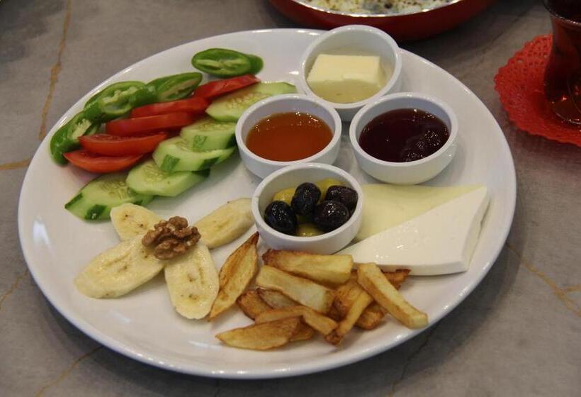 带阳台的豪华间, Zenia