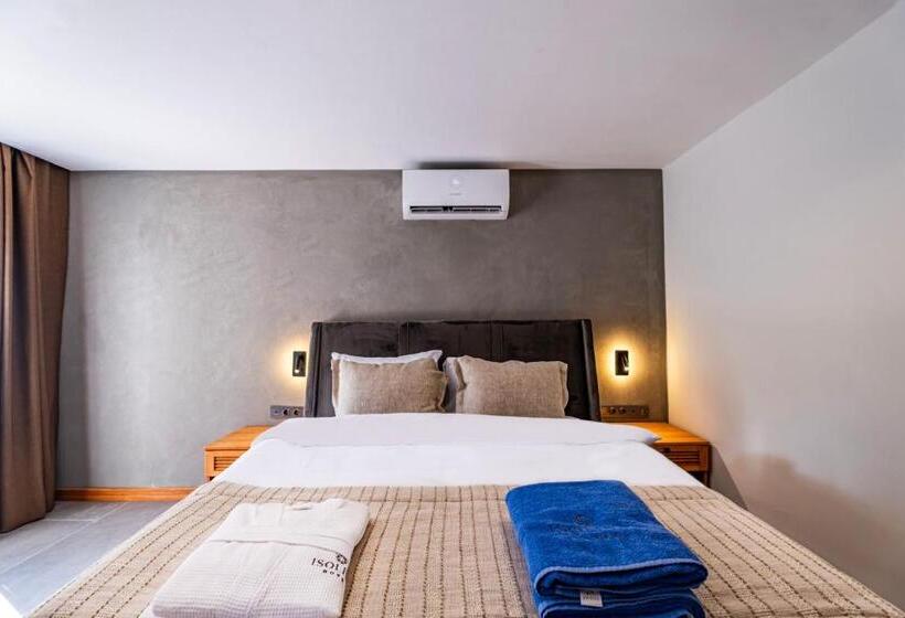 经济房, Isolina Bodrum