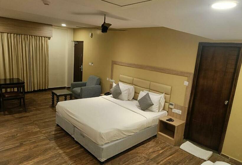 חדר דלוקס, Spree One Resort And Convention Annavaram