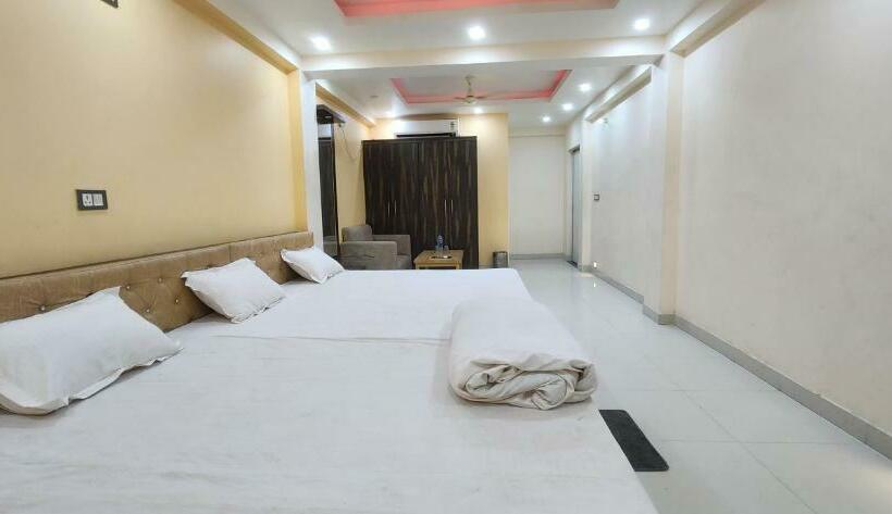 豪华家庭房间, Rama Royal Resorts