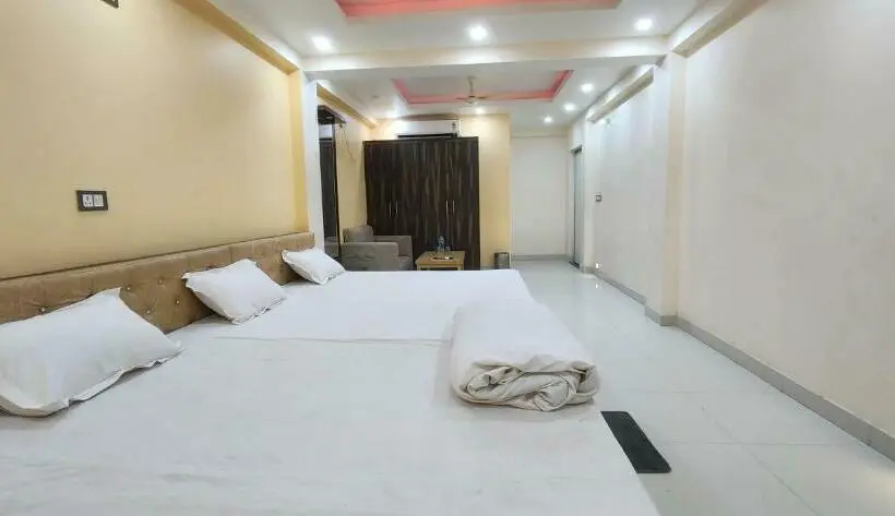 Deluxe-perhehuone, Rama Royal Resorts